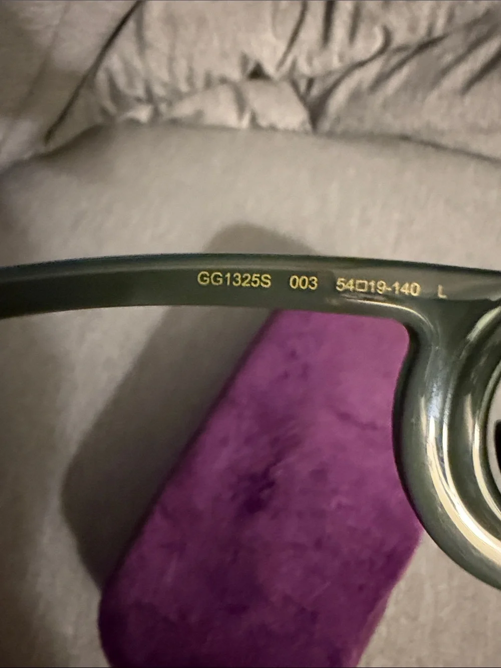 Gucci women’s Rectangular Sunglasses in Gray